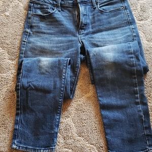 Old Navy high rise jeans. Size 6
